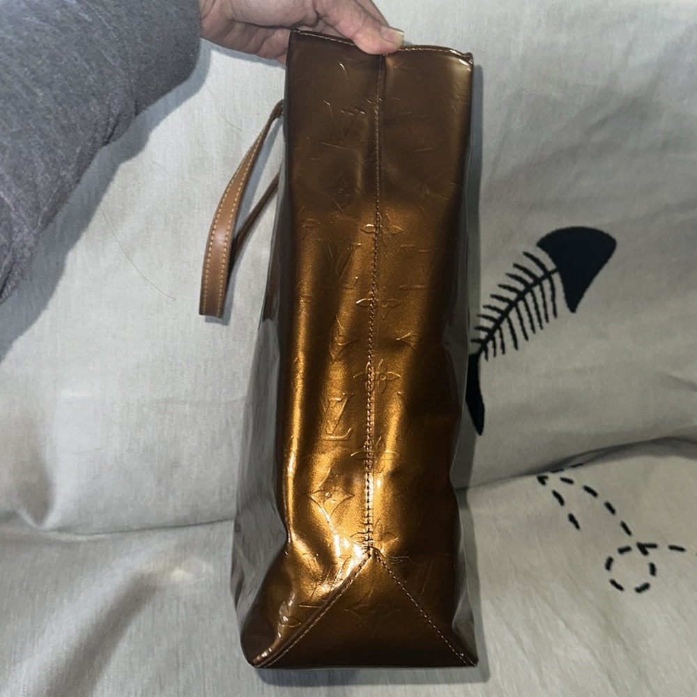 Louis Vuitton brown / metallic bronze monogram vernis tote bag 13.25 x 10 x 4.25 - Picture 6 of 17